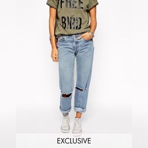 Vibrant MIU Boyfriend Knee Slit Jeans